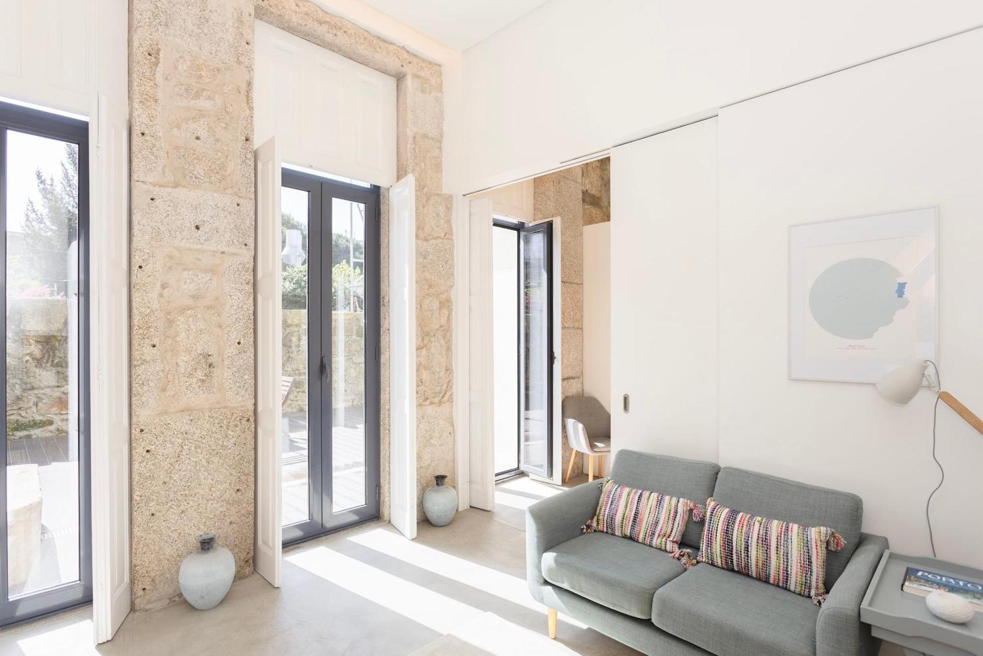 Liiiving In Porto - Terrace & Sunny Apartment Exterior photo